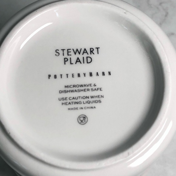 POTTERY BARN “Stewart Plaid” Initial L Coffee / Tea Mug - Picture 5 of 7